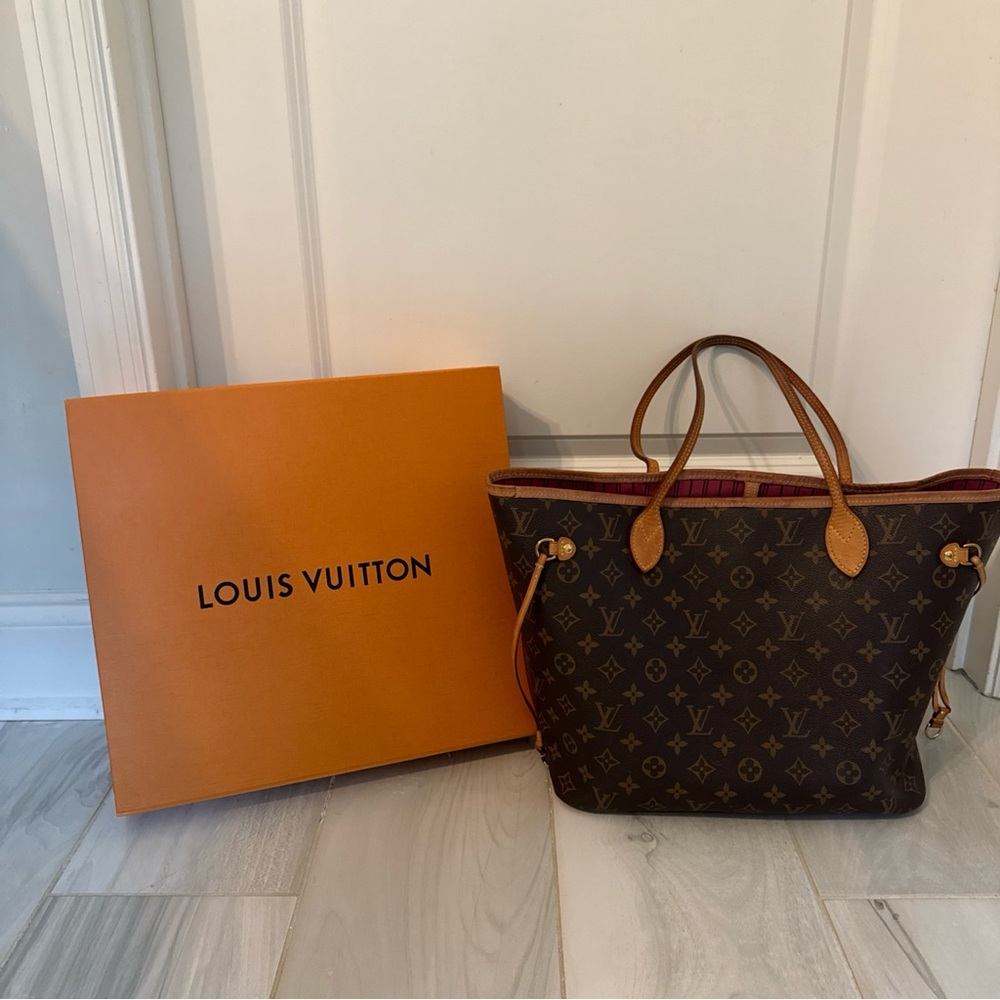 Louis Vuitton Neverfull MM Brown Monogram Tote
